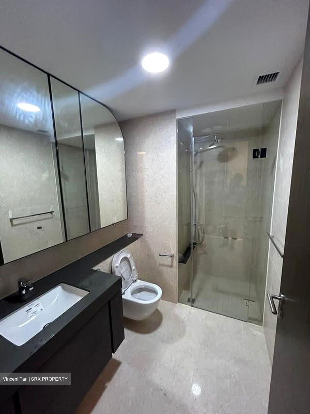 Avenue South Residence (D3), Apartment #621228361